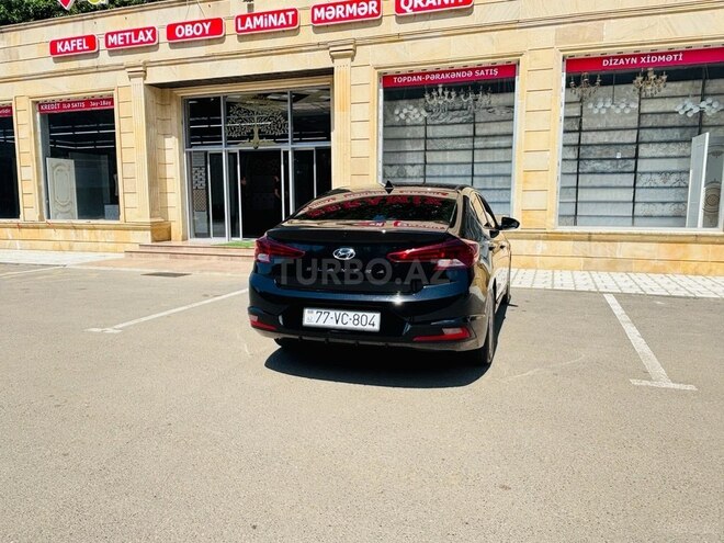Hyundai Elantra 2019, 117,000 km - 2.0 l - Masallı
