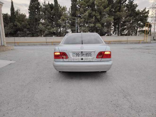 Mercedes E 200 1996, 282,000 km - 2.0 л - Sumqayıt