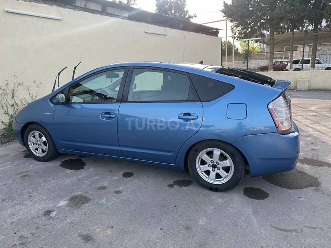 Toyota Prius 2008, 515,795 km - 1.5 л - Tovuz
