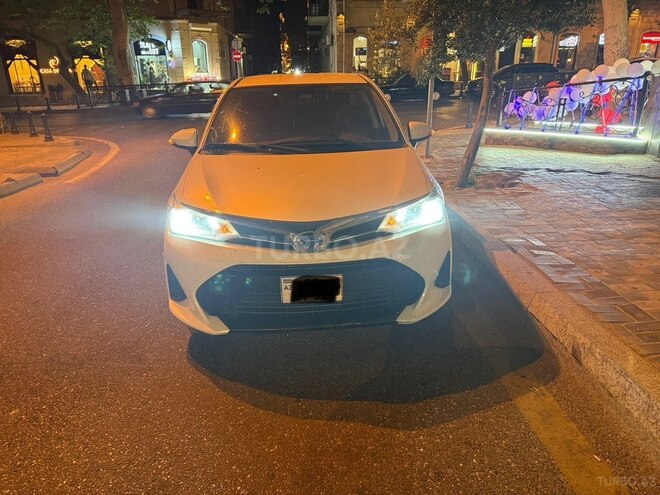 Toyota Corolla Fielder 2018, 90,000 km - 1.5 l - Bakı