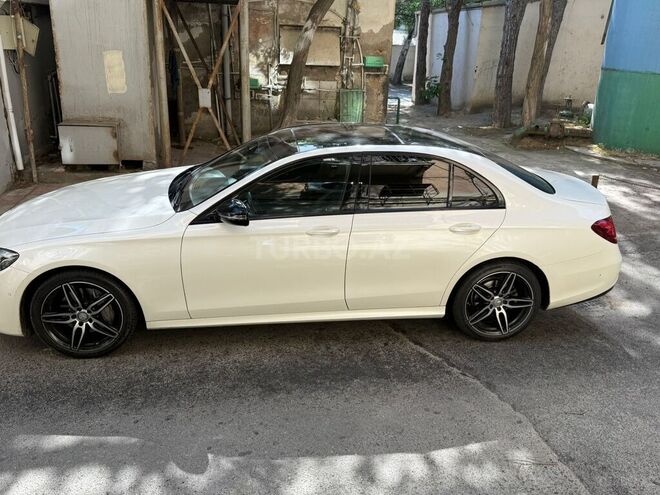 Mercedes E 200 2016, 283,000 km - 2.0 l - Bakı