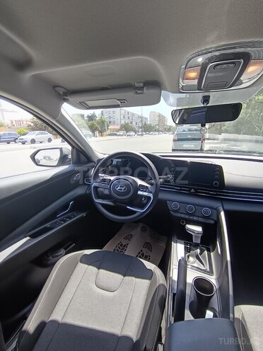 Hyundai Elantra 2024, 17,246 km - 1.6 л - Bakı