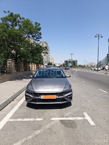 Hyundai Elantra 2024, 17,246 km - 1.6 л - Bakı