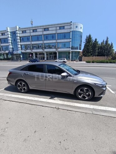 Hyundai Elantra 2024, 17,246 km - 1.6 л - Bakı