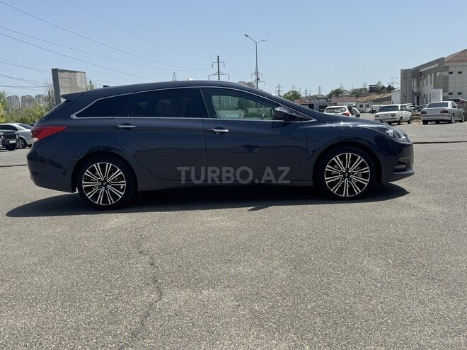 Hyundai i40-4