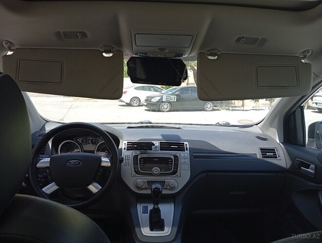 Ford Kuga 2012, 144,000 km - 2.5 l - Bakı