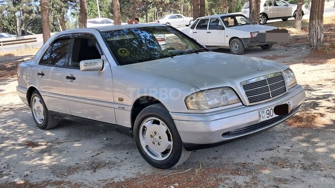 Mercedes C 220 1994, 290,000 km - 2.2 л - Bakı
