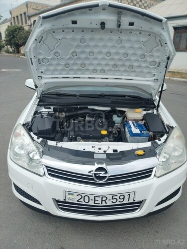 Opel Astra 2009, 177,000 km - 1.4 l - Gəncə
