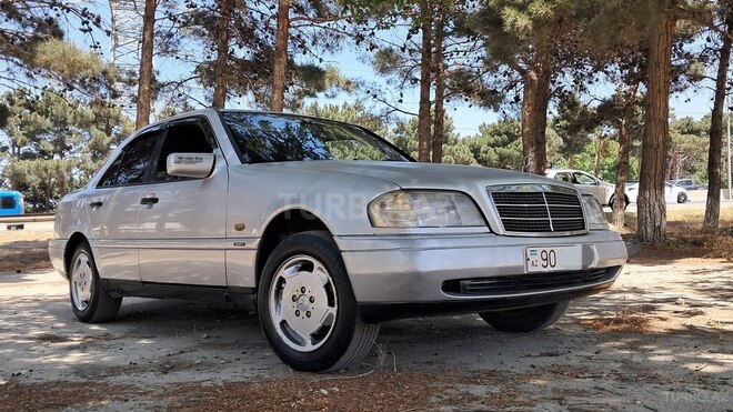Mercedes C 220 1994, 290,000 km - 2.2 л - Bakı