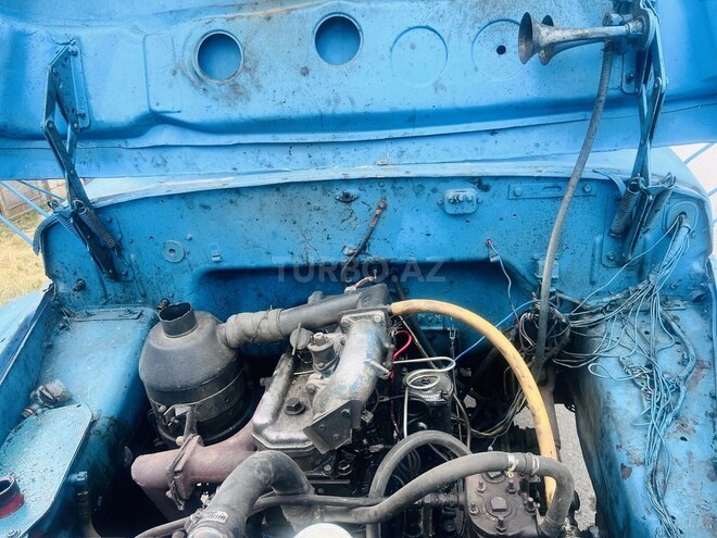 ZIL MMZ 45023 1979, 380,000 km - 4.7 л - Quba