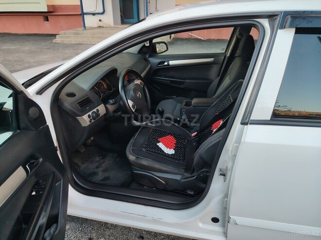 Opel Astra 2007, 290,000 km - 1.3 l - Mingəçevir
