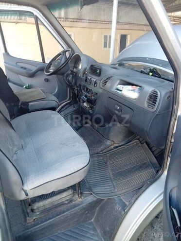 Mercedes Sprinter 313 2003, 220,000 km - 2.2 l - Sabirabad