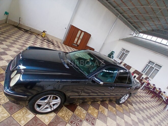 Mercedes E 320 2000, 401,370 km - 3.2 л - Şəmkir