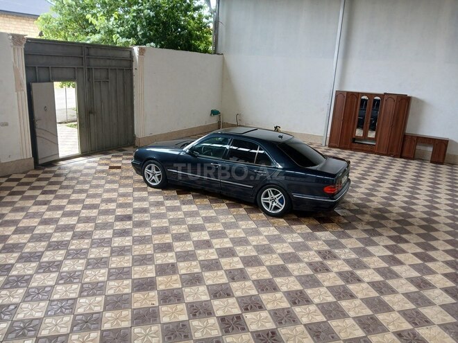 Mercedes E 320 2000, 401,370 km - 3.2 л - Şəmkir