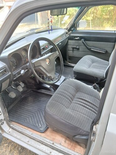 GAZ 3102 1992, 420,000 km - 2.4 l - Astara