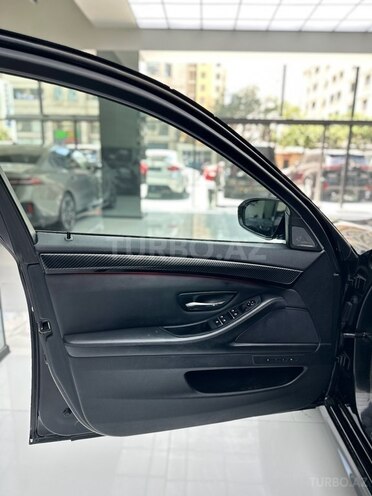 BMW M5 2012, 70,000 km - 4.4 l - Bakı