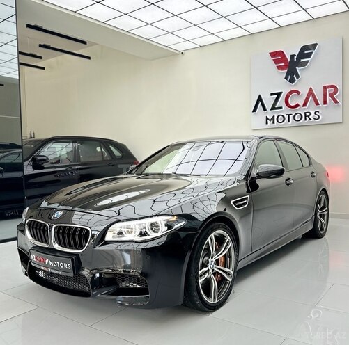 BMW M5 2012, 70,000 km - 4.4 l - Bakı