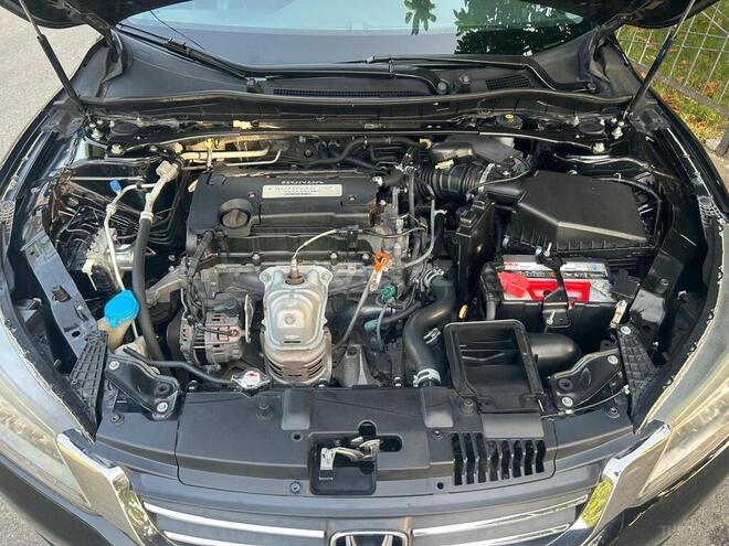 Honda Accord-9