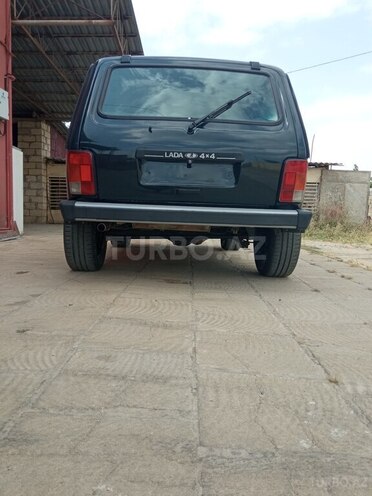 LADA (VAZ) Niva 2015, 156,200 km - 1.7 l - Salyan