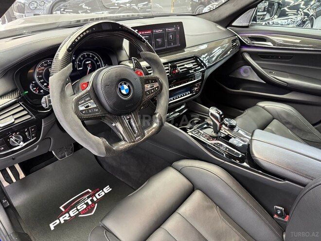 BMW M5-16