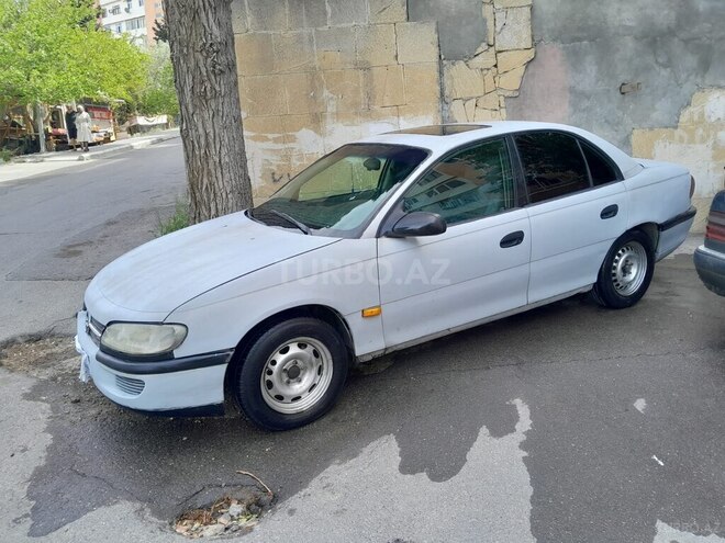 Opel Omega 1996, 235,680 km - 2.0 l - Bakı