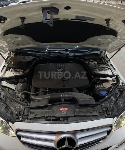 Mercedes E 220 d 2015, 175,000 km - 2.2 л - Bakı