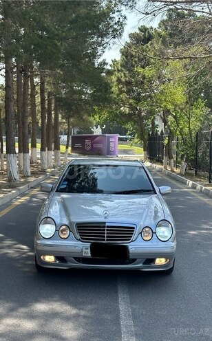 Mercedes E 240 1999, 253,232 km - 2.4 l - Sumqayıt