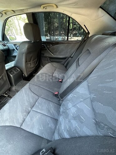 Mercedes E 240 1999, 253,232 km - 2.4 l - Sumqayıt