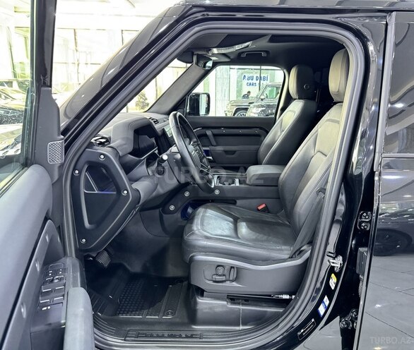 Land Rover Defender-11