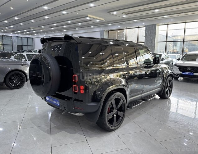 Land Rover Defender-5