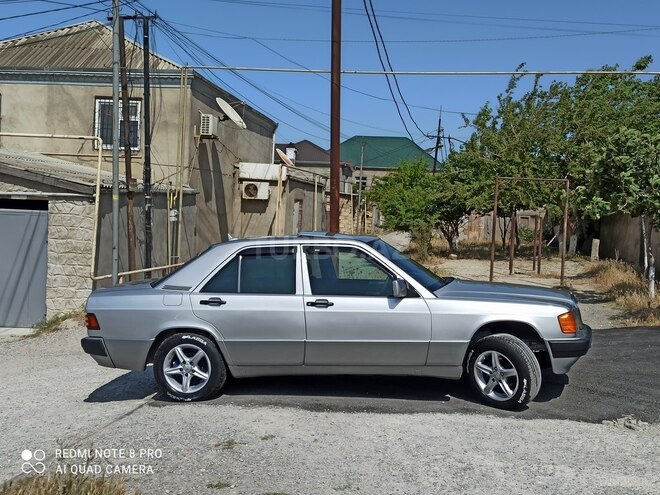 Mercedes 190 1991, 246,000 km - 2.0 l - Sumqayıt