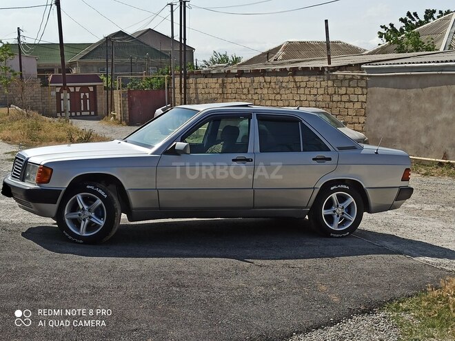 Mercedes 190 1991, 246,000 km - 2.0 l - Sumqayıt