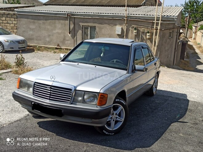 Mercedes 190 1991, 246,000 km - 2.0 l - Sumqayıt
