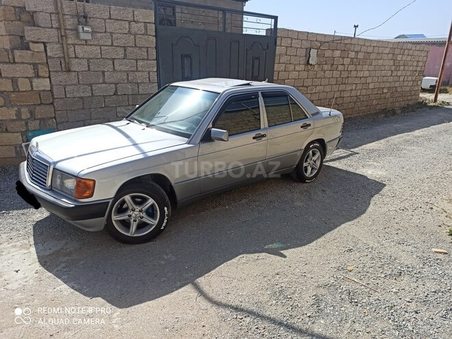 Mercedes 190 1991, 246,000 km - 2.0 l - Sumqayıt