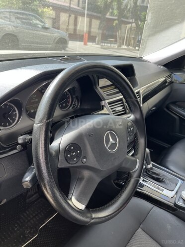 Mercedes E 250 2010, 266,000 km - 1.8 l - Bakı