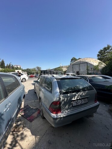 Mercedes C 200 1999, 366,000 km - 2.0 l - Bakı