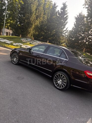Mercedes E 350 2009, 201,000 km - 3.5 l - Mingəçevir