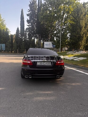 Mercedes E 350 2009, 201,000 km - 3.5 l - Mingəçevir