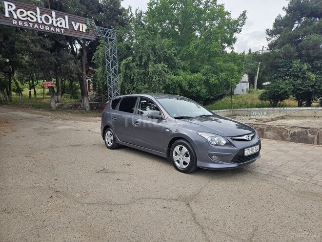 Hyundai i30 2010, 179,860 km - 1.4 l - Tovuz