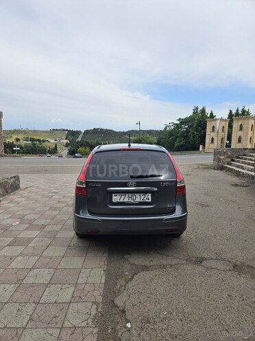Hyundai i30 2010, 179,860 km - 1.4 l - Tovuz