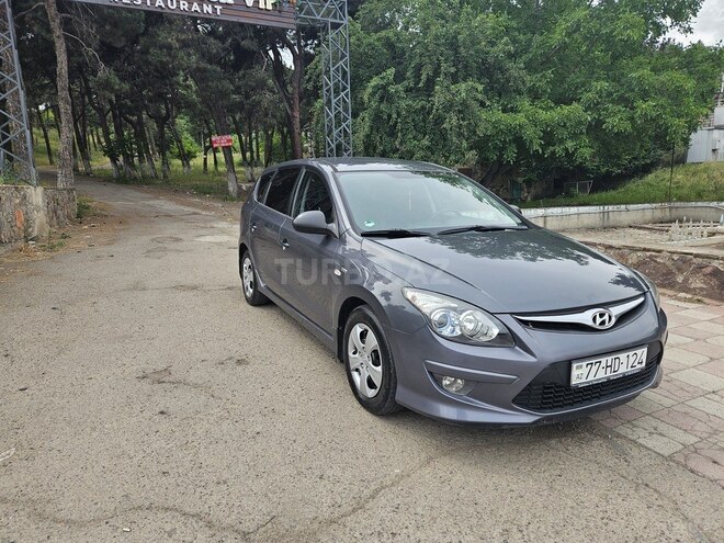 Hyundai i30 2010, 179,860 km - 1.4 l - Tovuz
