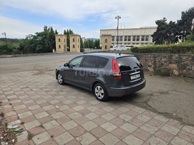 Hyundai i30 2010, 179,860 km - 1.4 l - Tovuz