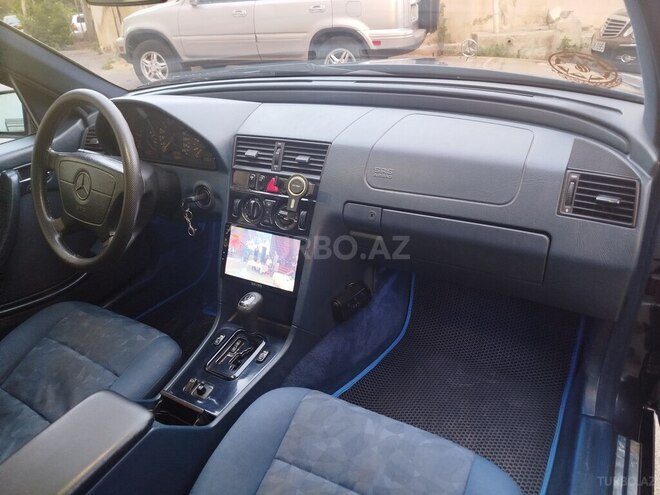 Mercedes C 200 1998, 250,980 km - 2.0 l - Bakı