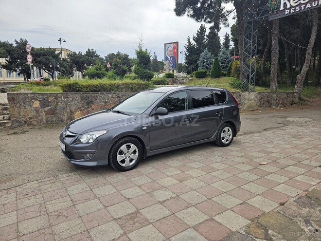 Hyundai i30 2010, 179,860 km - 1.4 l - Tovuz