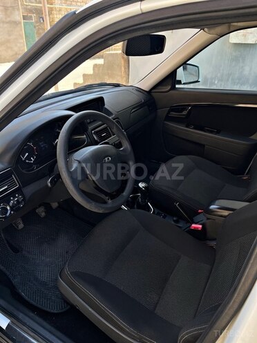 LADA (VAZ) Priora 2018, 175,000 km - 1.6 л - Bakı