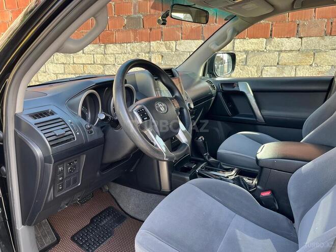 Toyota Land Cruiser Prado 2010, 216,700 km - 2.7 л - Bakı