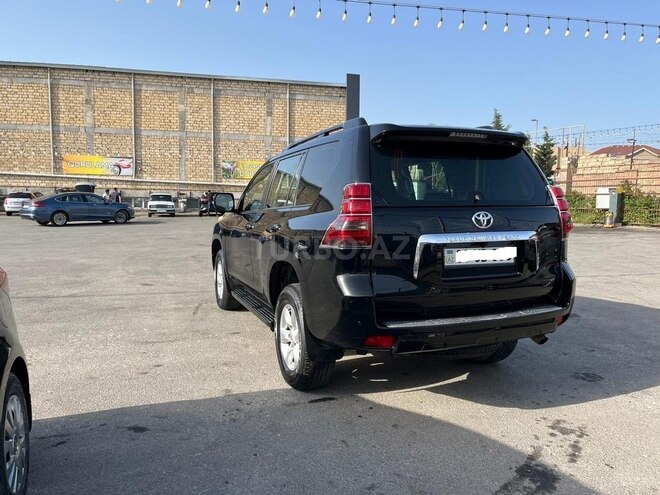 Toyota Land Cruiser Prado 2010, 216,700 km - 2.7 л - Bakı