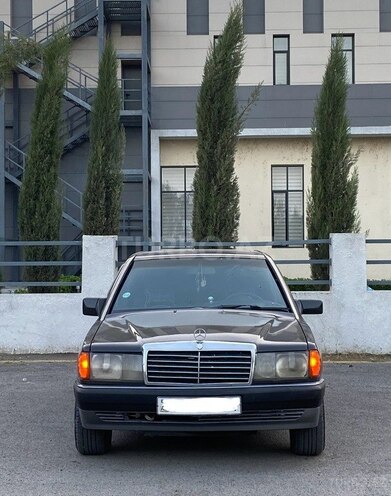 Mercedes 190 1992, 229,234 km - 2.0 l - Bərdə