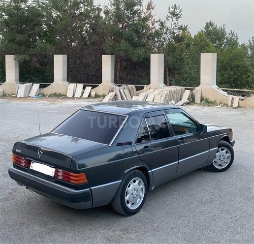 Mercedes 190 1992, 229,234 km - 2.0 l - Bərdə