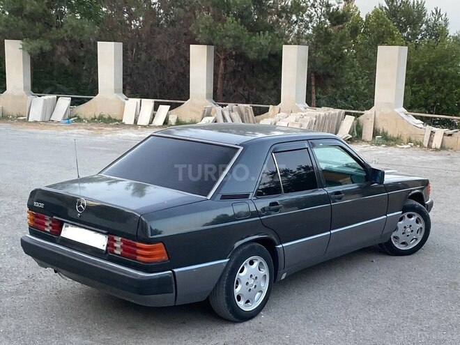 Mercedes 190 1992, 229,234 km - 2.0 l - Bərdə